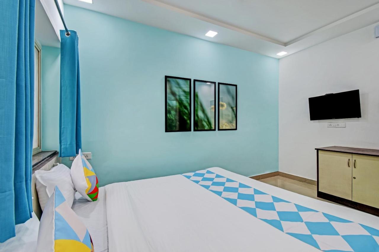 Oyo Home 78047 Alluring Stay Pimpri Pimpri-Chinchwad 外观 照片